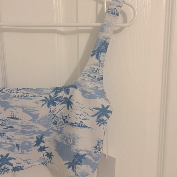 Reformation Harbor Longline Scoop Neck Bikini Top In Island Blue NWT Size Small - Picture 5 of 10